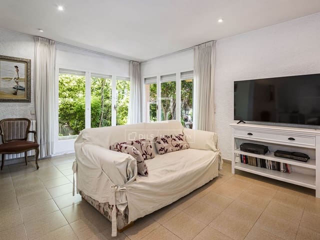 5 sypialnia Willa na sprzedaż w Sant Cugat del Vallès z basenem - 1 090 000 € (Ref: 9873980)