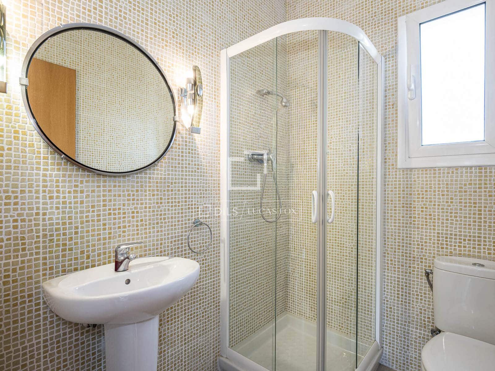 5 bedroom Villa for sale in Sant Cugat del Valles with pool - € 1,090,000 (Ref: 9873980)