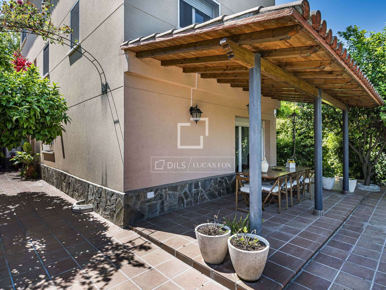 5 bedroom Villa for sale in Sant Cugat del Valles with pool - € 1,090,000 (Ref: 9873980)