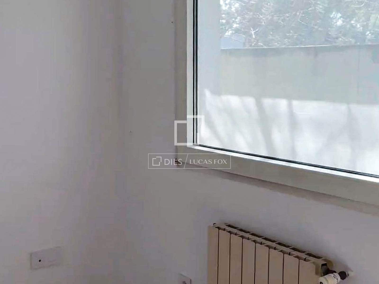 5 soveværelse Villa til leje i Madrid by med swimmingpool - € 3.000 (Ref: 9873981)