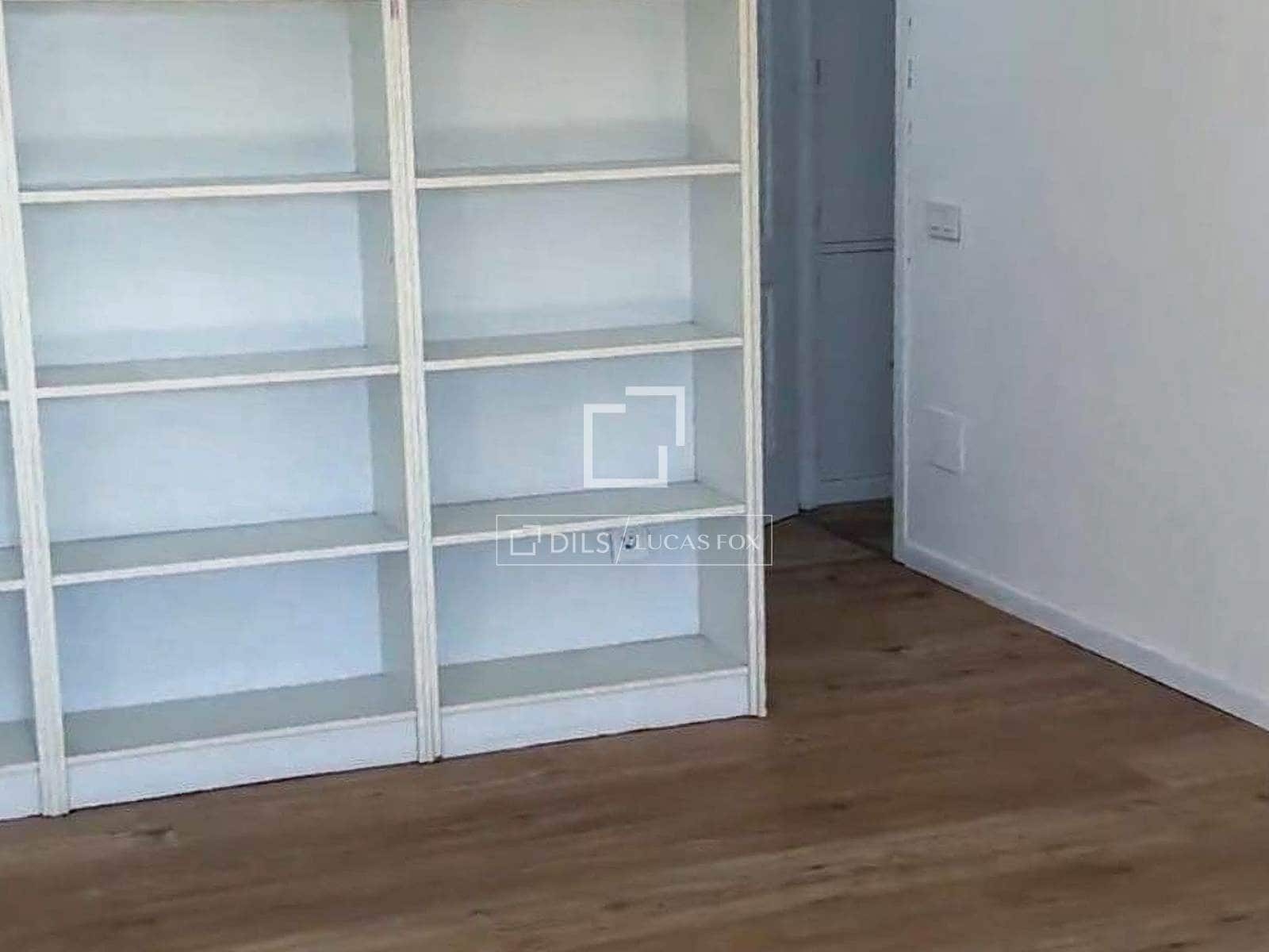 5 soveværelse Villa til leje i Madrid by med swimmingpool - € 3.000 (Ref: 9873981)