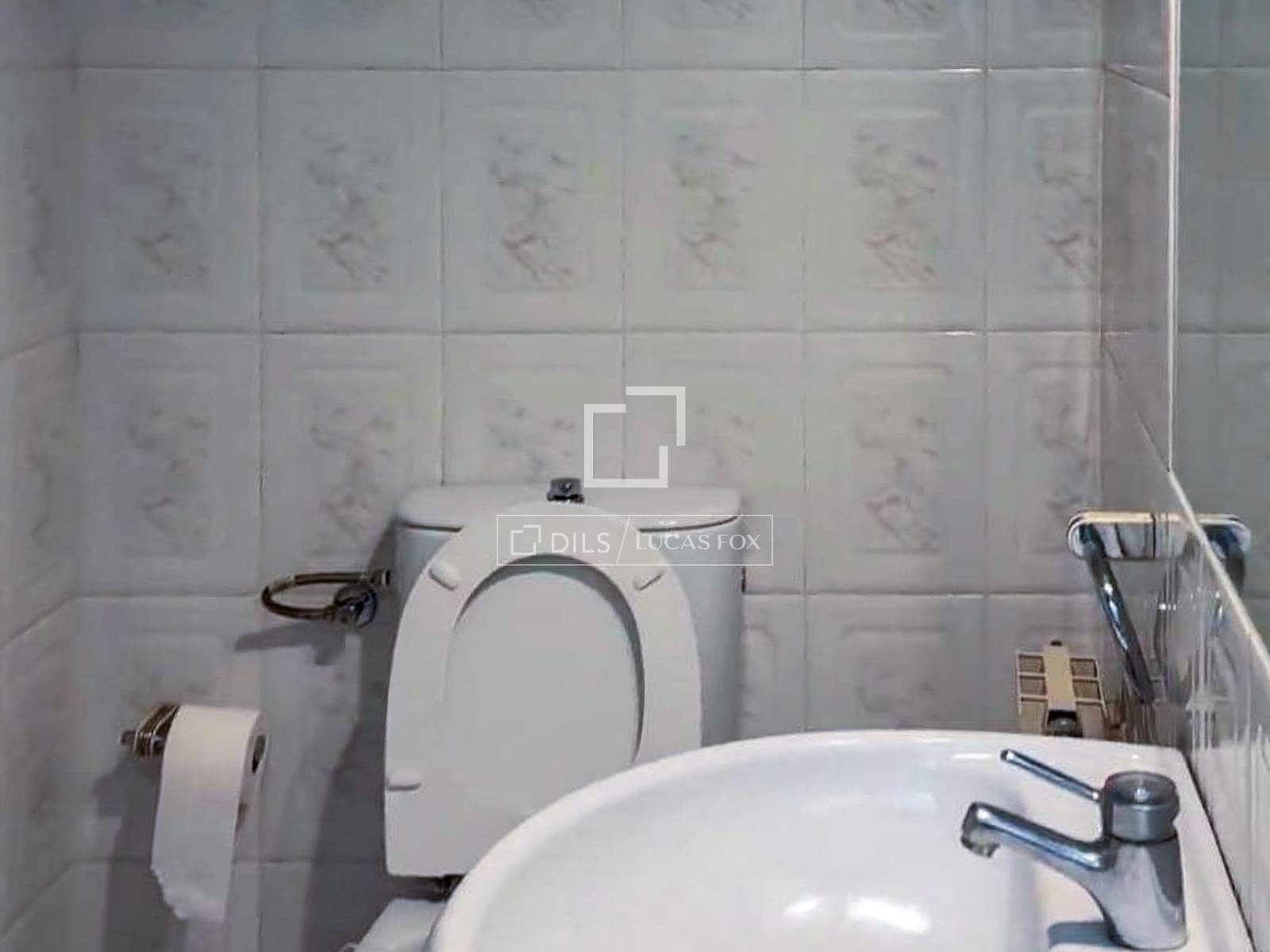 5 soveværelse Villa til leje i Madrid by med swimmingpool - € 3.000 (Ref: 9873981)