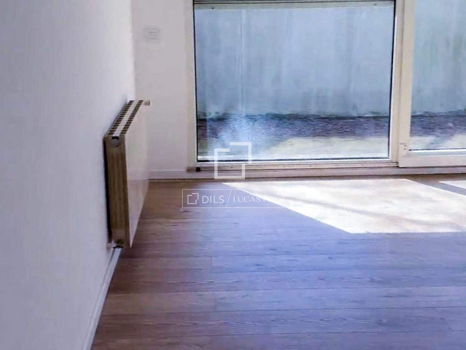 5 soveværelse Villa til leje i Madrid by med swimmingpool - € 3.000 (Ref: 9873981)
