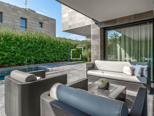 4 camera da letto Villa in vendita in Salou con piscina garage - 1.595.000 € (Rif: 9873983)