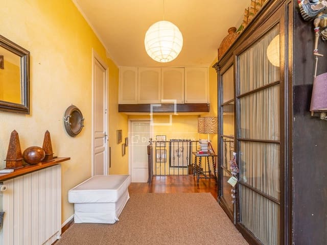 5 Zimmer Villa zu verkaufen in Barcelona Stadt mit Pool Garage - 1.800.000 € (Ref: 9874169)