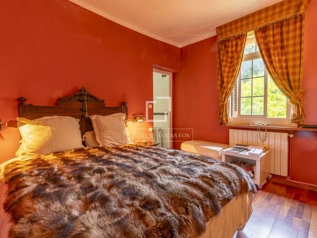 5 Zimmer Villa zu verkaufen in Barcelona Stadt mit Pool Garage - 1.800.000 € (Ref: 9874169)