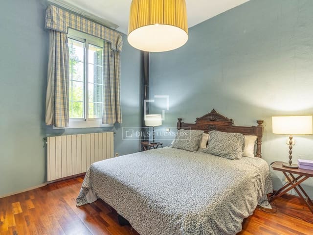 5 Zimmer Villa zu verkaufen in Barcelona Stadt mit Pool Garage - 1.800.000 € (Ref: 9874169)