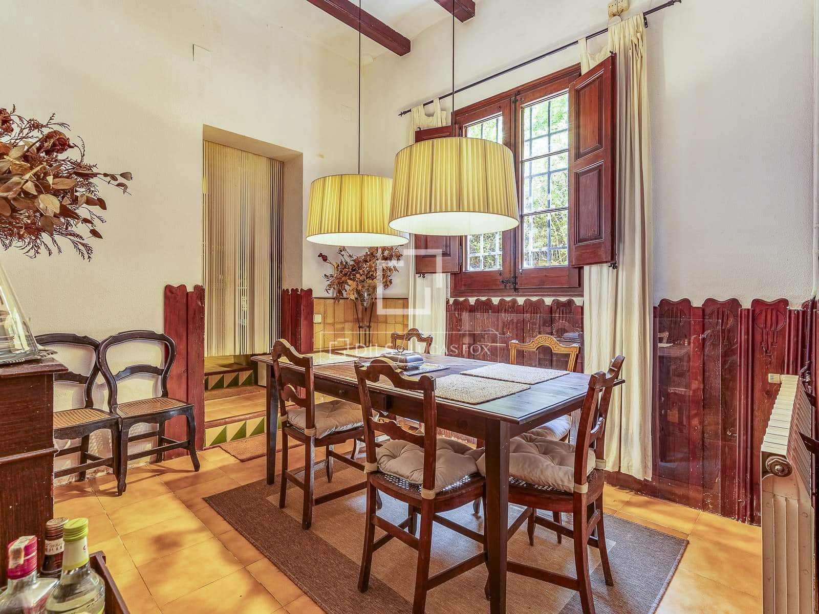 5 soverom Villa til salgs i Barcelona by med svømmebasseng garasje - € 1 800 000 (Ref: 9874169)