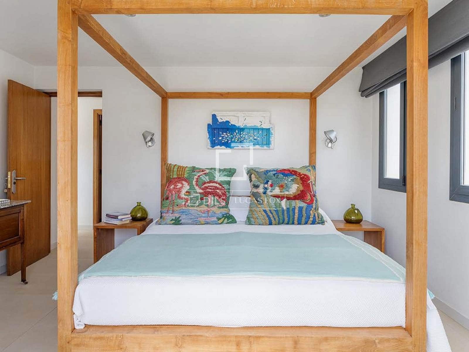 5 bedroom Villa for rent in Formentera municipality with pool garage - € 40,042 (Ref: 9874374)