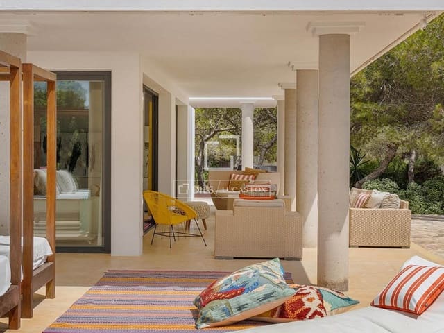 5 bedroom Villa for rent in Formentera municipality with pool garage - € 40,042 (Ref: 9874374)