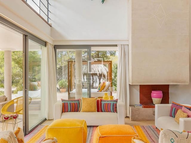 5 bedroom Villa for rent in Formentera municipality with pool garage - € 40,042 (Ref: 9874374)