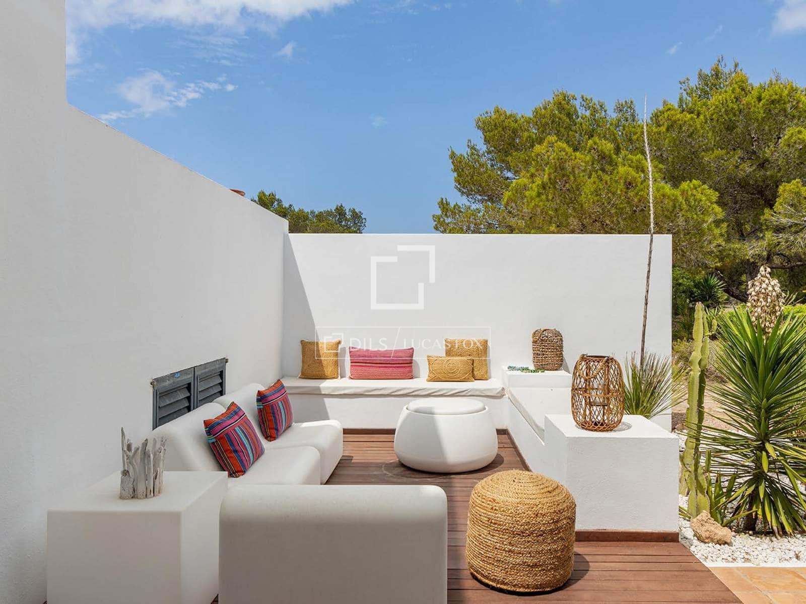 5 bedroom Villa for rent in Formentera municipality with pool garage - € 40,042 (Ref: 9874374)
