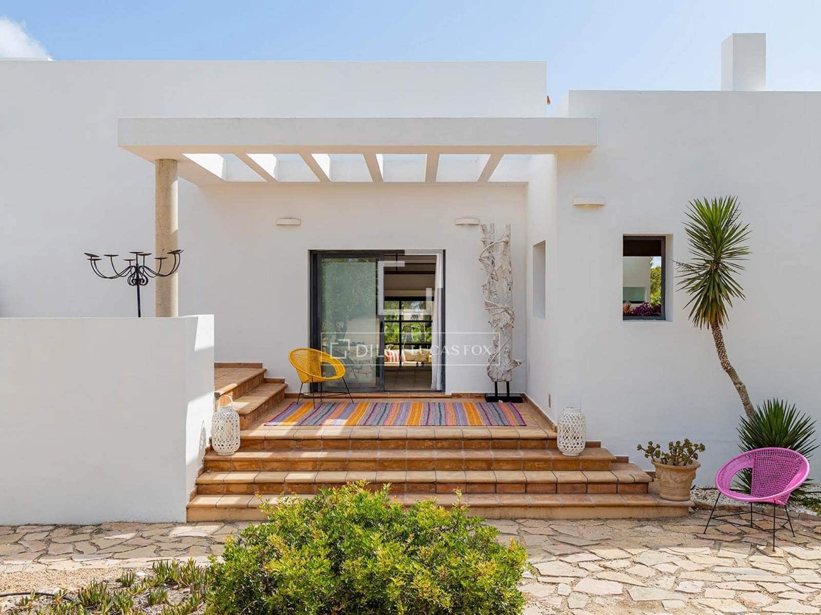 5 bedroom Villa for rent in Formentera municipality with pool garage - € 40,042 (Ref: 9874374)