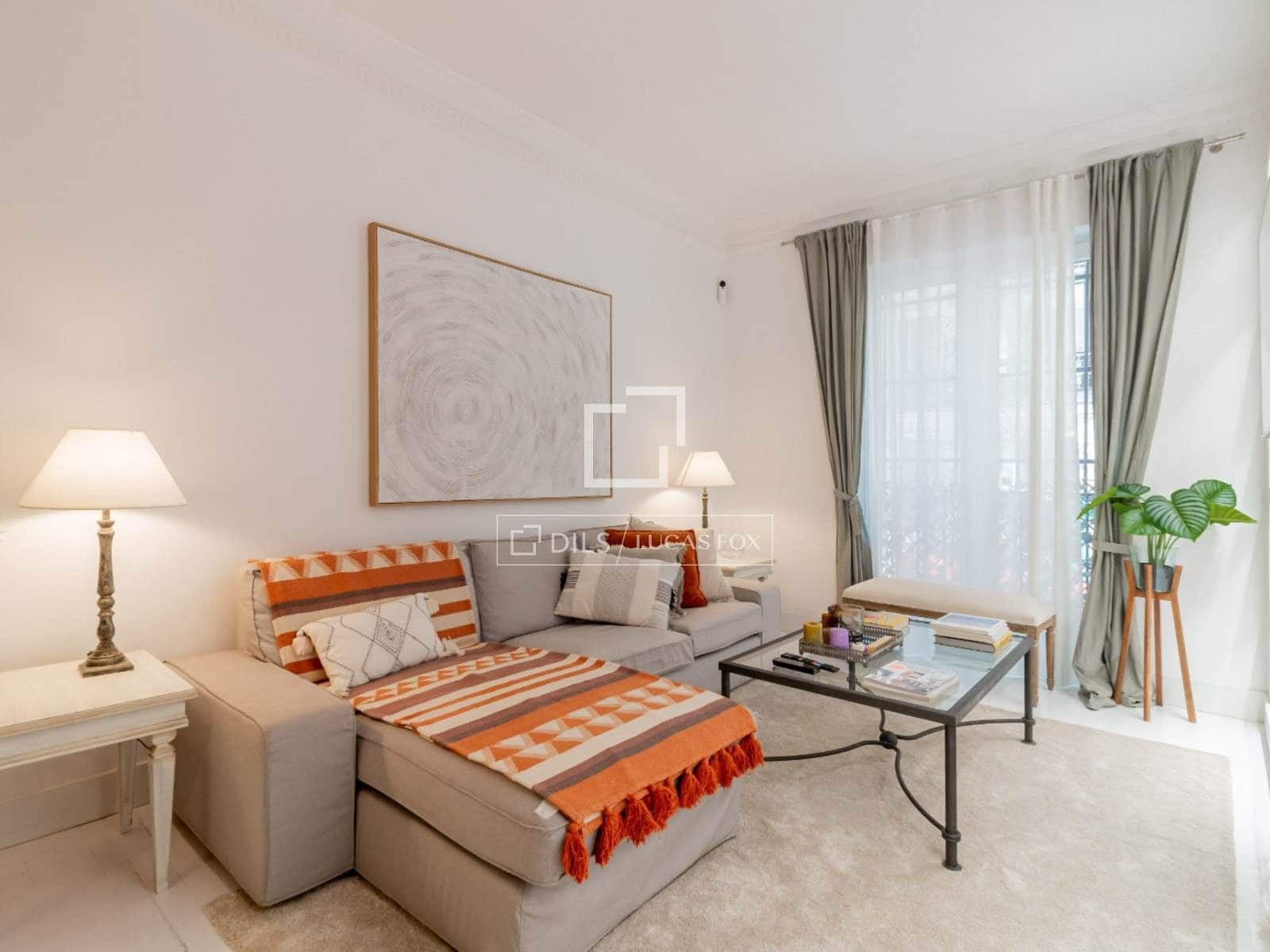 2 soveværelse Lejlighed til leje i Madrid by - € 4.100 (Ref: 9874375)