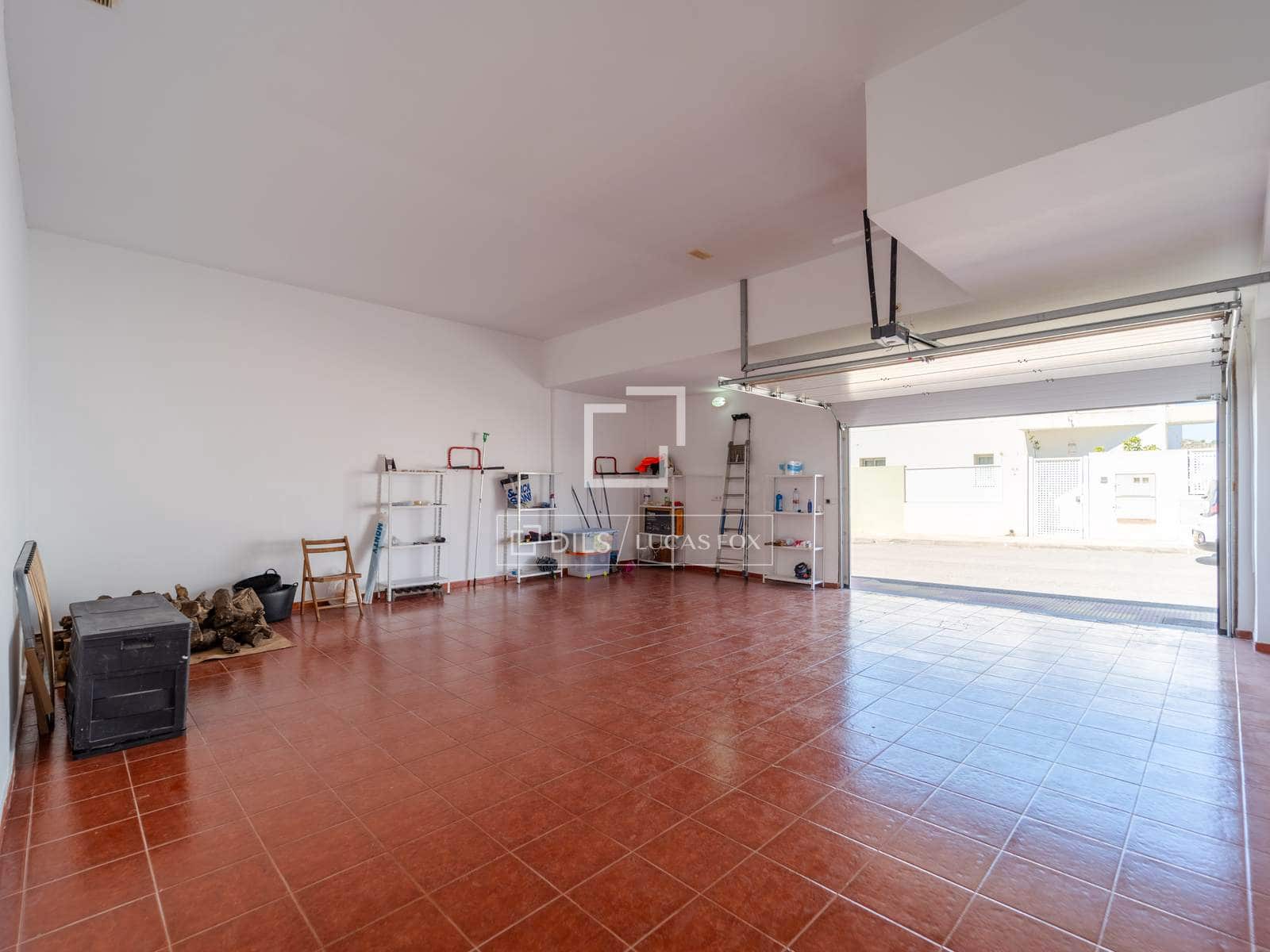4 soveværelse Villa til salg i Cullera med swimmingpool garage - € 400.000 (Ref: 9875305)