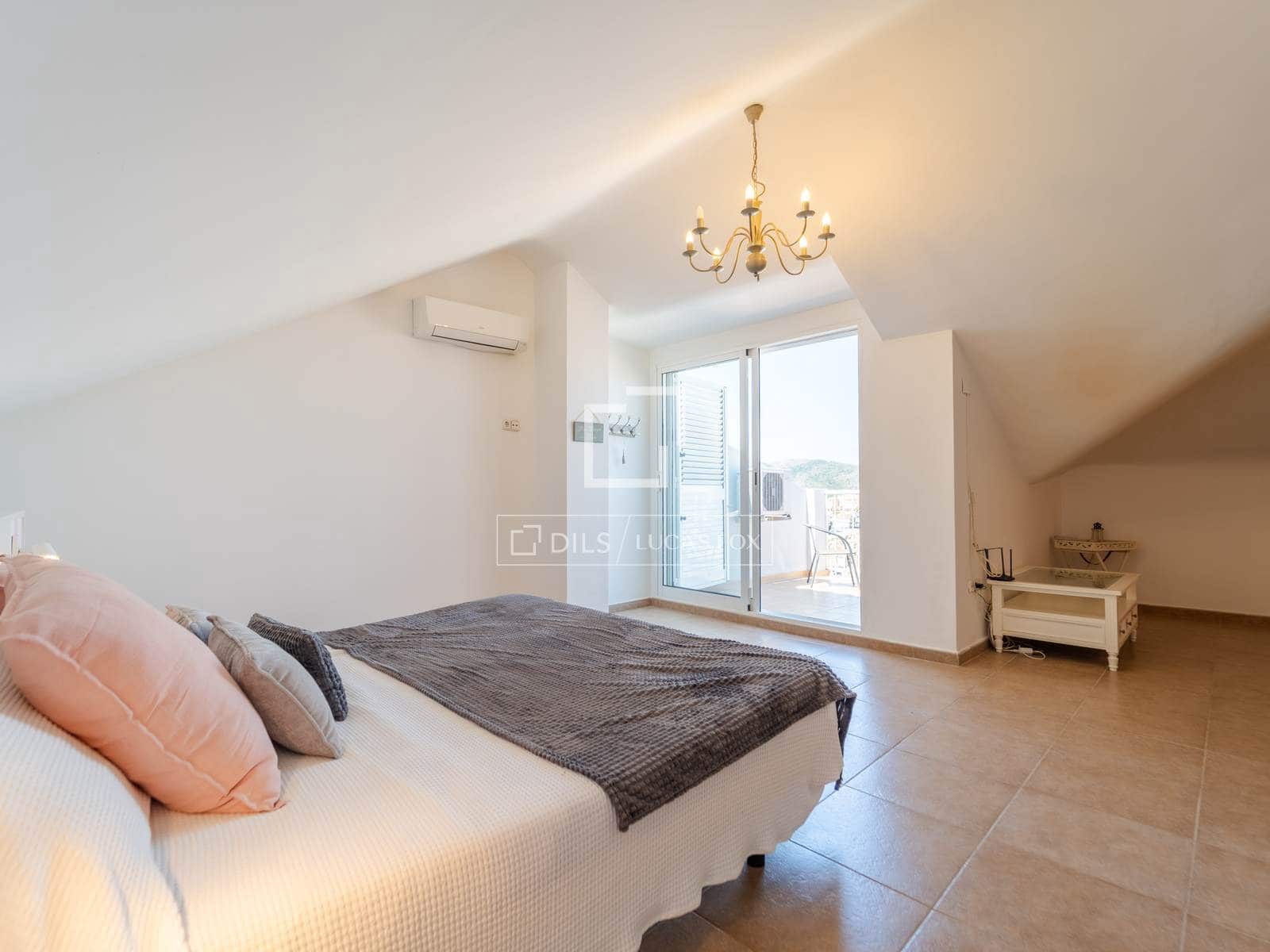 4 soveværelse Villa til salg i Cullera med swimmingpool garage - € 400.000 (Ref: 9875305)