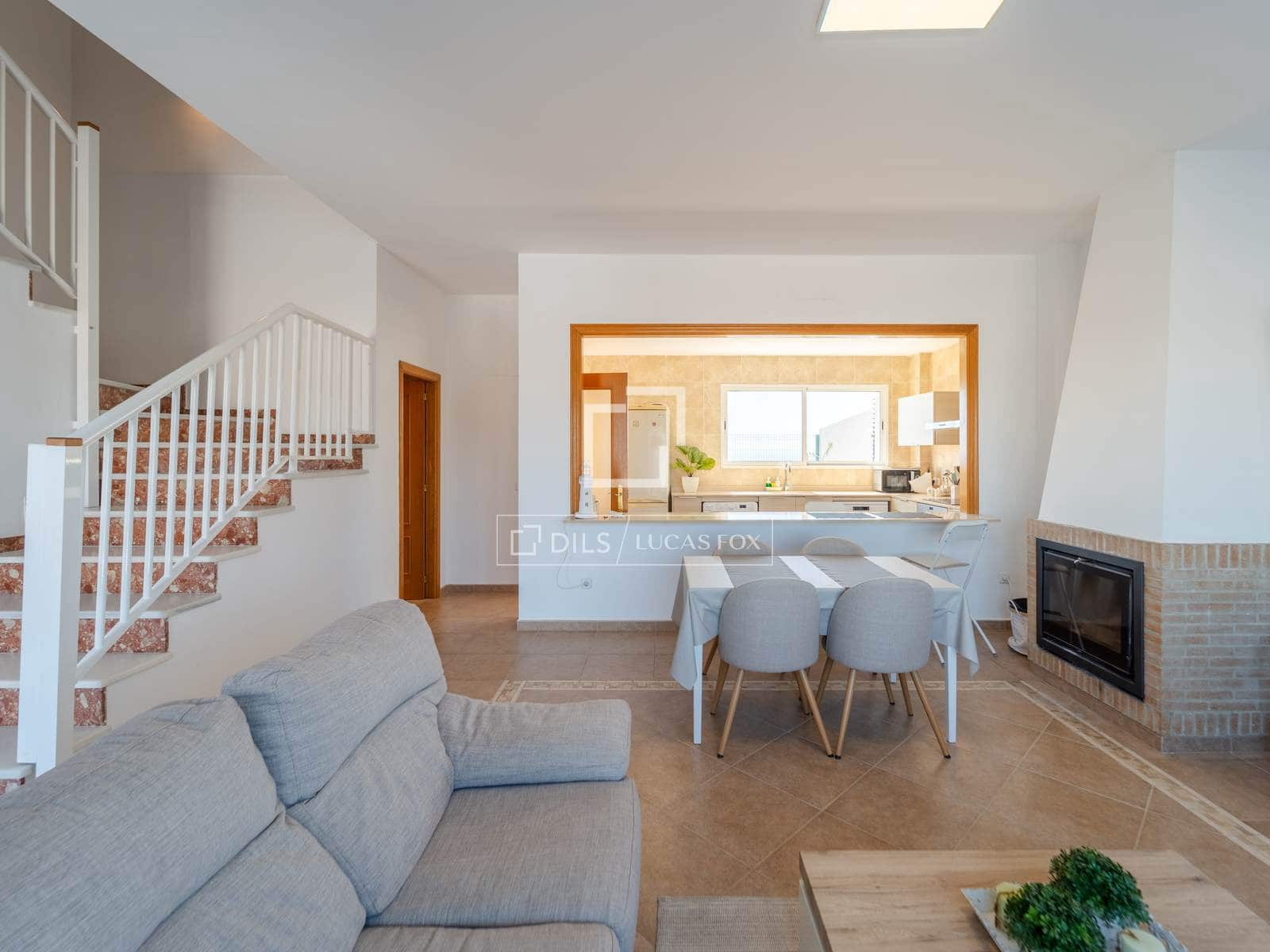 4 soveværelse Villa til salg i Cullera med swimmingpool garage - € 400.000 (Ref: 9875305)