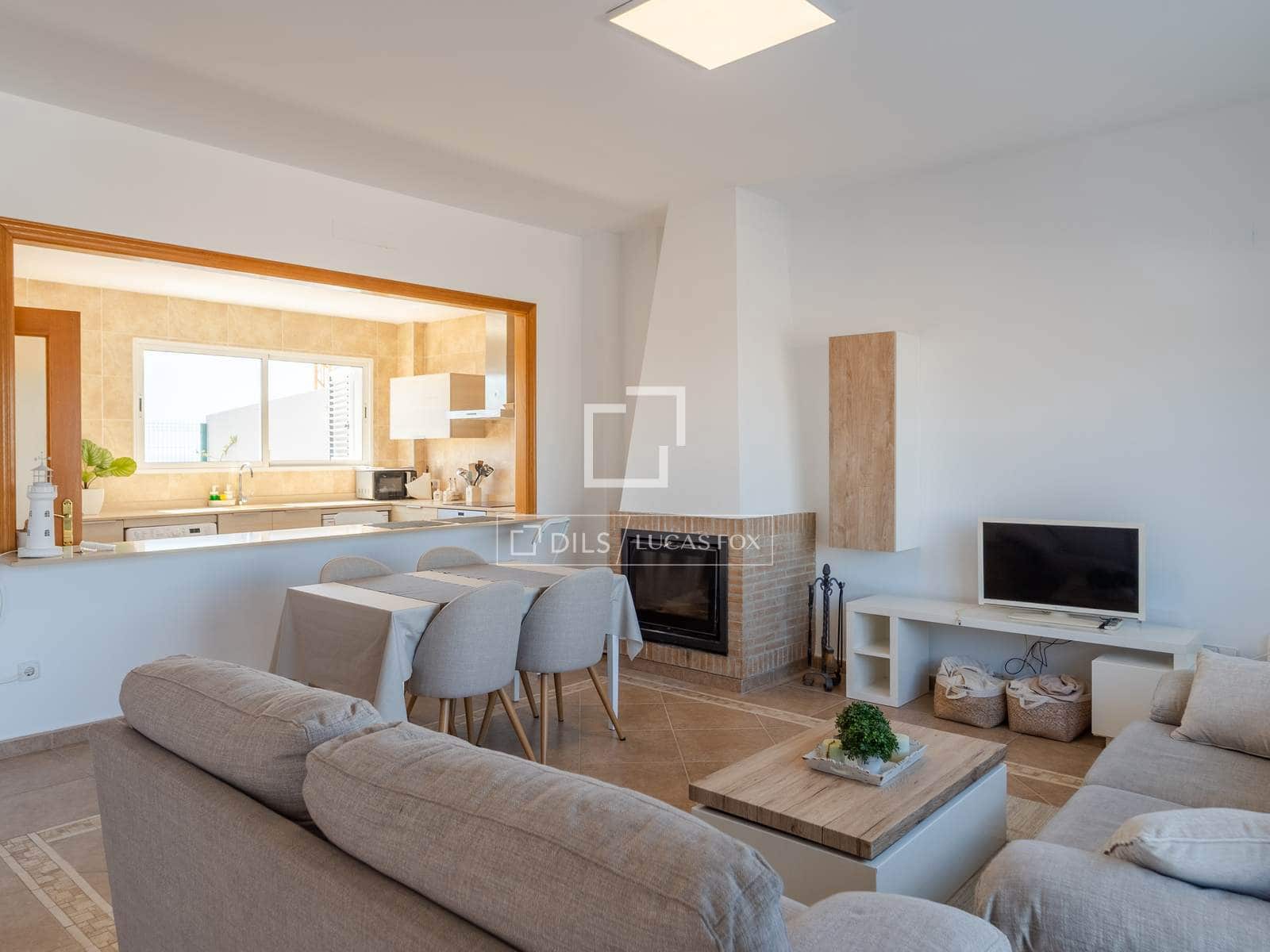 4 soveværelse Villa til salg i Cullera med swimmingpool garage - € 400.000 (Ref: 9875305)