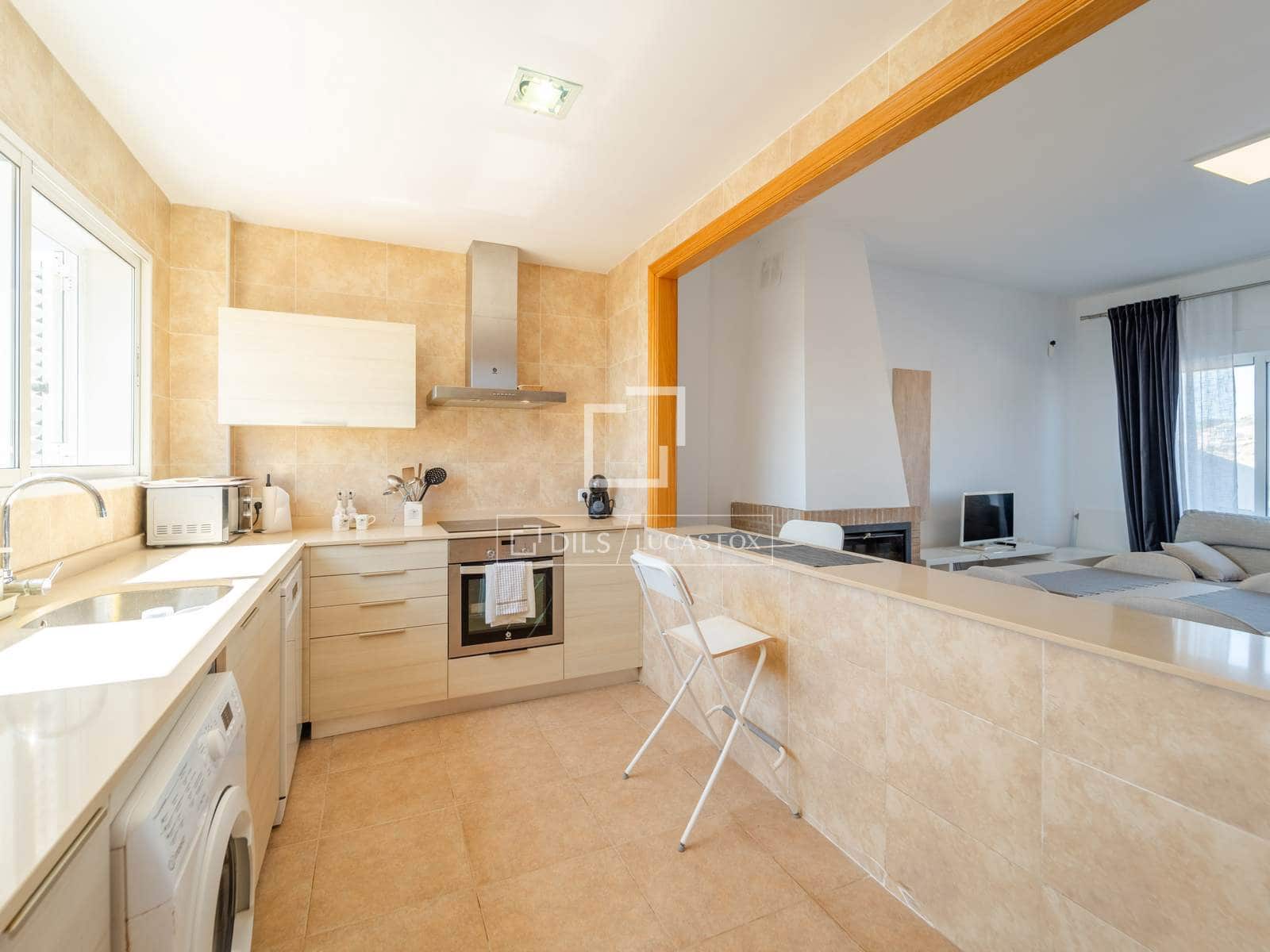 4 soveværelse Villa til salg i Cullera med swimmingpool garage - € 400.000 (Ref: 9875305)