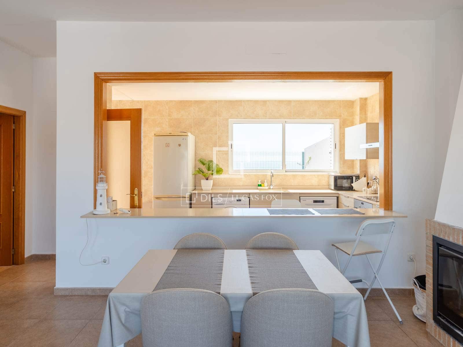 4 soveværelse Villa til salg i Cullera med swimmingpool garage - € 400.000 (Ref: 9875305)
