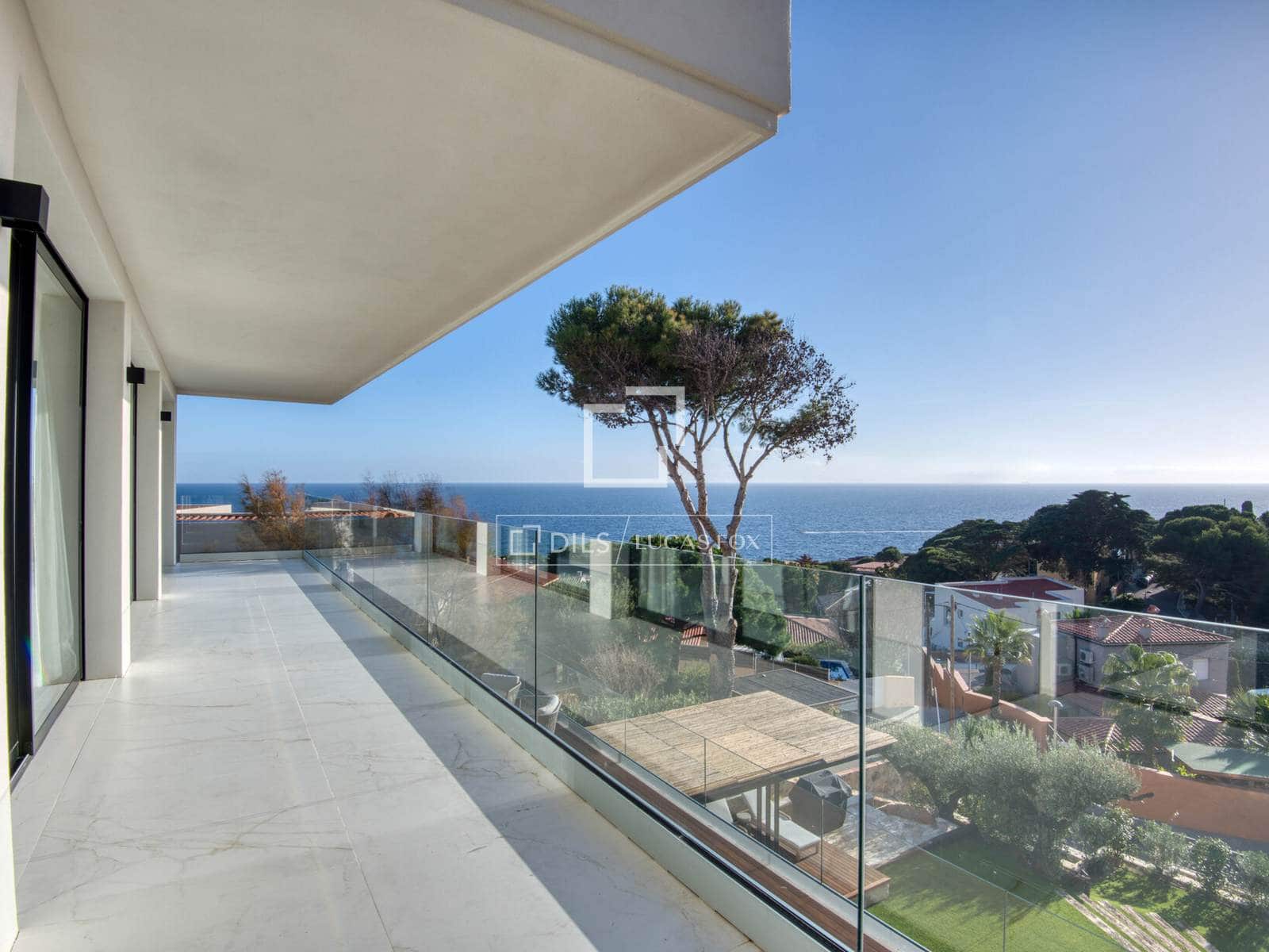 6 bedroom Villa for sale in Sant Feliu de Guixols with pool garage - € 3,980,000 (Ref: 9875624)