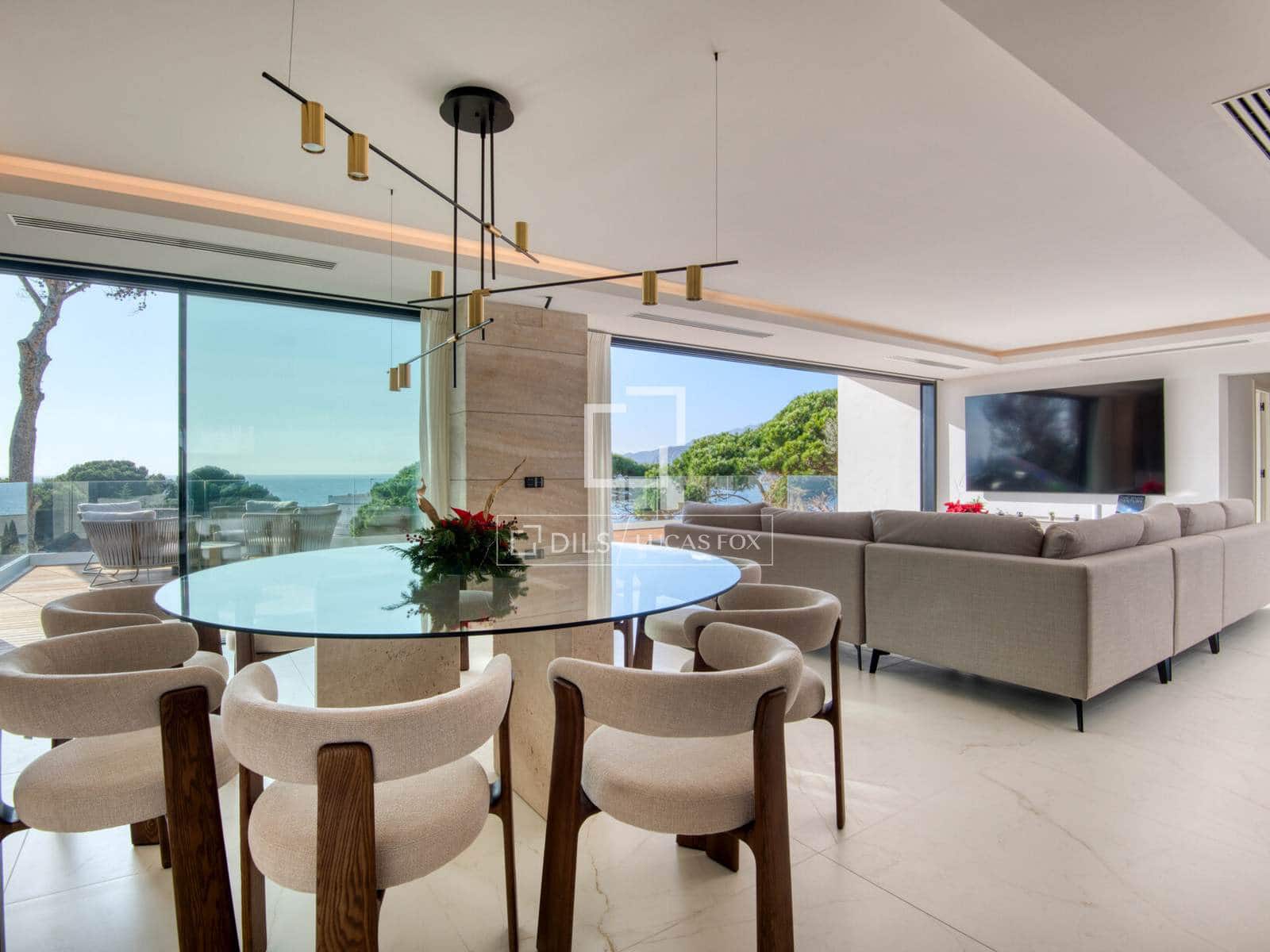 6 bedroom Villa for sale in Sant Feliu de Guixols with pool garage - € 3,980,000 (Ref: 9875624)