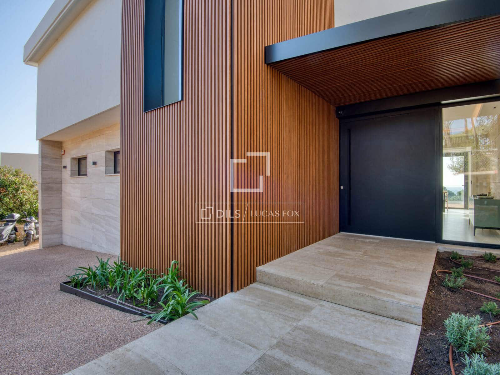 6 bedroom Villa for sale in Sant Feliu de Guixols with pool garage - € 3,980,000 (Ref: 9875624)