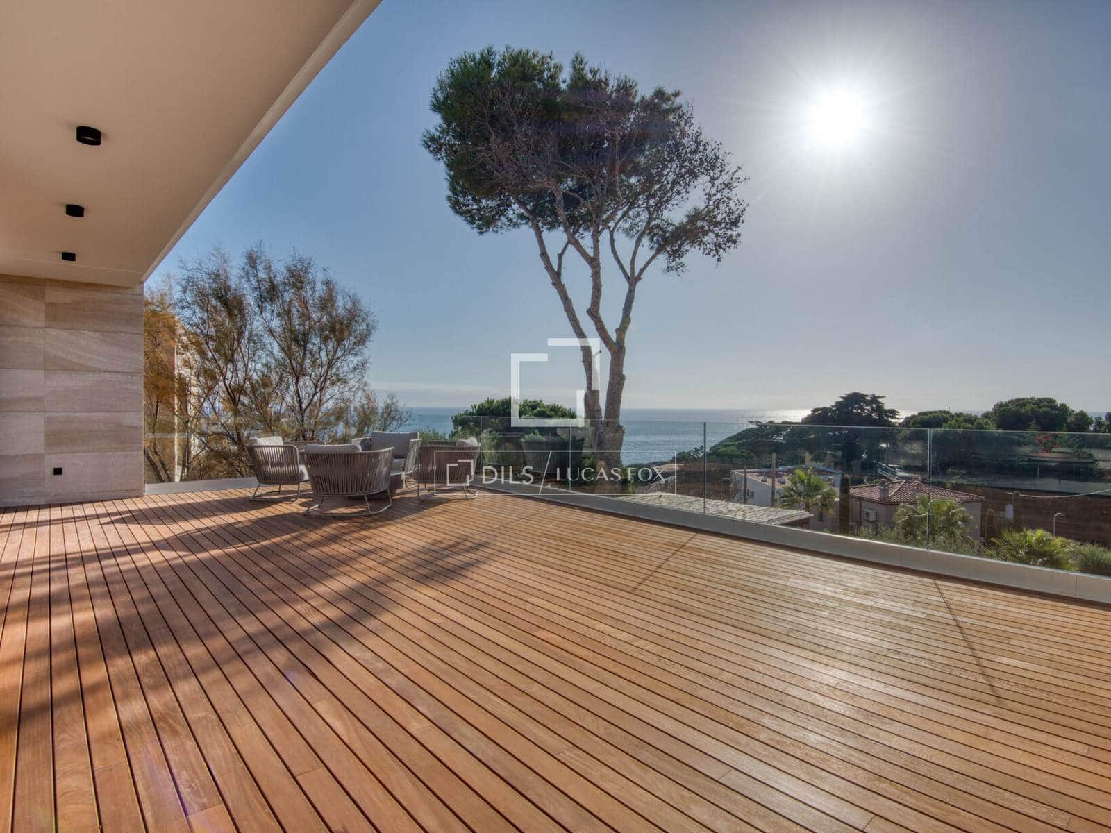 6 bedroom Villa for sale in Sant Feliu de Guixols with pool garage - € 3,980,000 (Ref: 9875624)