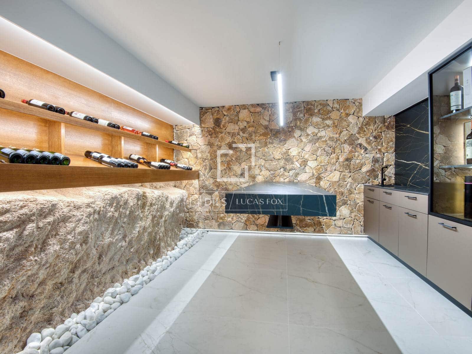 6 bedroom Villa for sale in Sant Feliu de Guixols with pool garage - € 3,980,000 (Ref: 9875624)