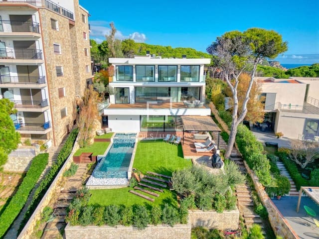 6 soverom Villa til salgs i Sant Feliu de Guíxols med svømmebasseng garasje - € 3 980 000 (Ref: 9875624)
