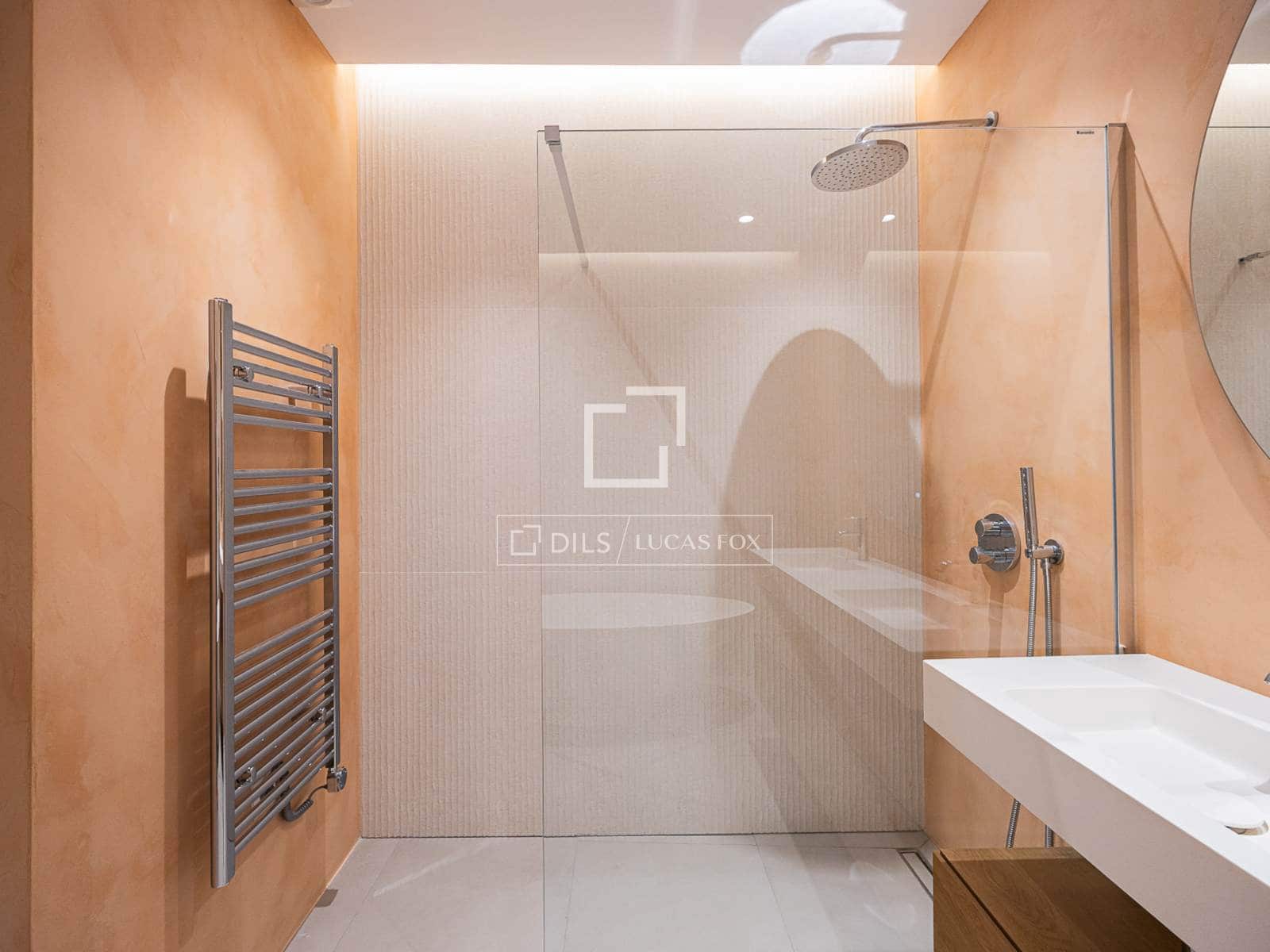 3 sypialnia Apartament na sprzedaż w Miasto Barcelona - 1 350 000 € (Ref: 9876770)