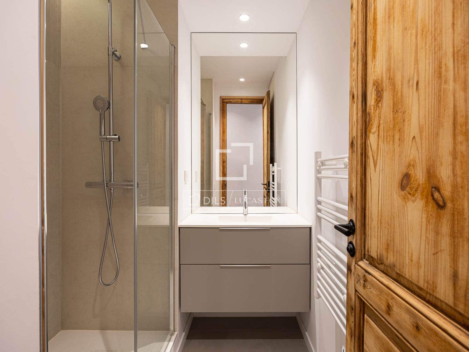 3 sypialnia Apartament na sprzedaż w Miasto Barcelona - 1 350 000 € (Ref: 9876770)