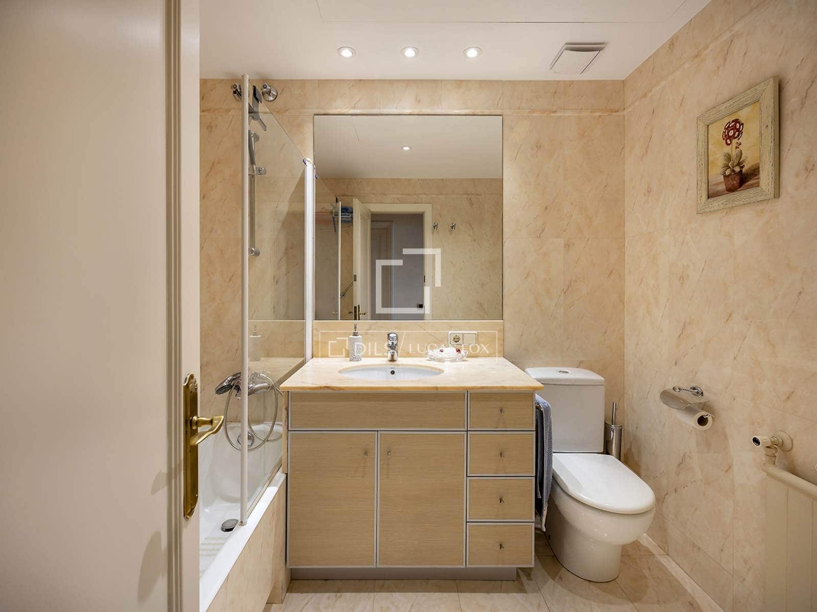 4 bedroom Apartment for rent in Barcelona city with pool garage - € 6,500 (Ref: 9876771)