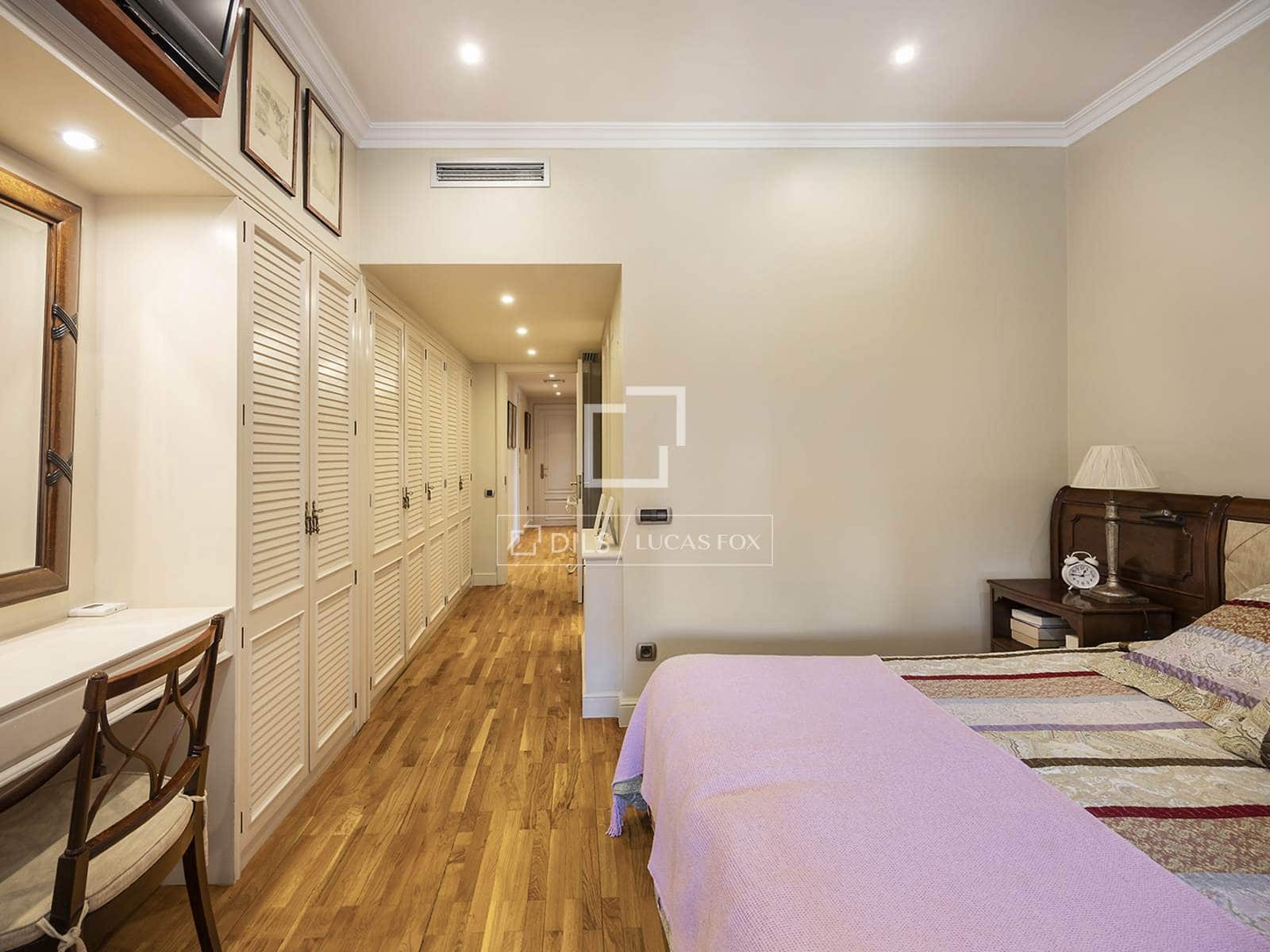 4 bedroom Apartment for rent in Barcelona city with pool garage - € 6,500 (Ref: 9876771)