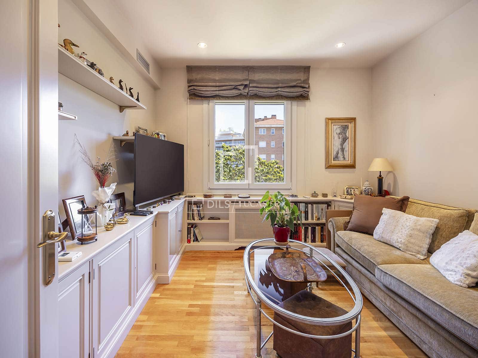 4 bedroom Apartment for rent in Barcelona city with pool garage - € 6,500 (Ref: 9876771)