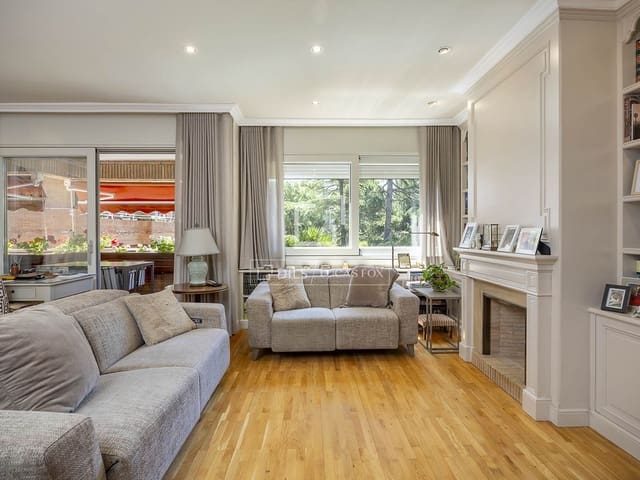 4 sypialnia Apartament do wynajęcia w Miasto Barcelona z basenem garażem - 6 500 € (Ref: 9876771)