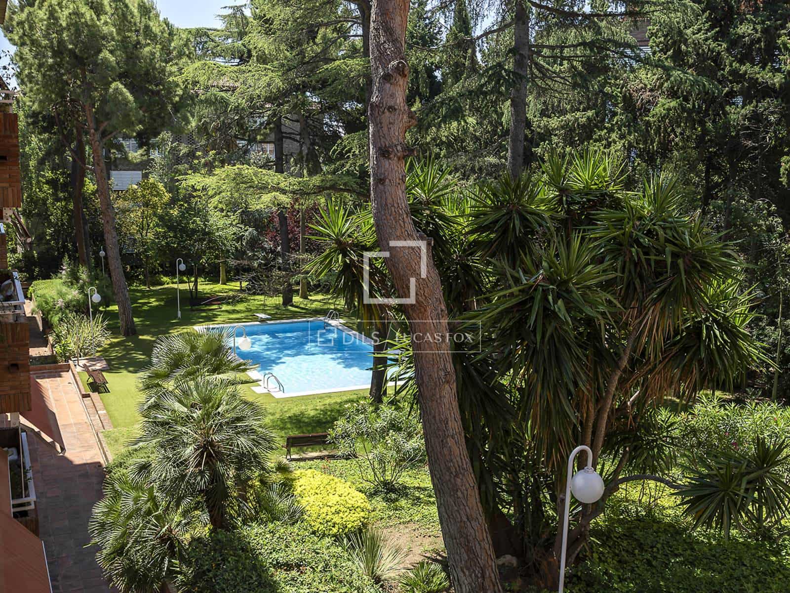 4 bedroom Apartment for rent in Barcelona city with pool garage - € 6,500 (Ref: 9876771)