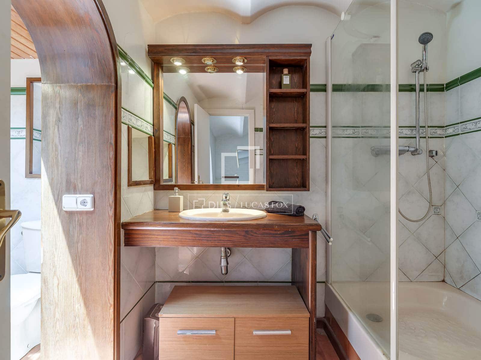 4 soveværelse Lejlighed til salg i Barcelona by - € 1.500.000 (Ref: 9877095)