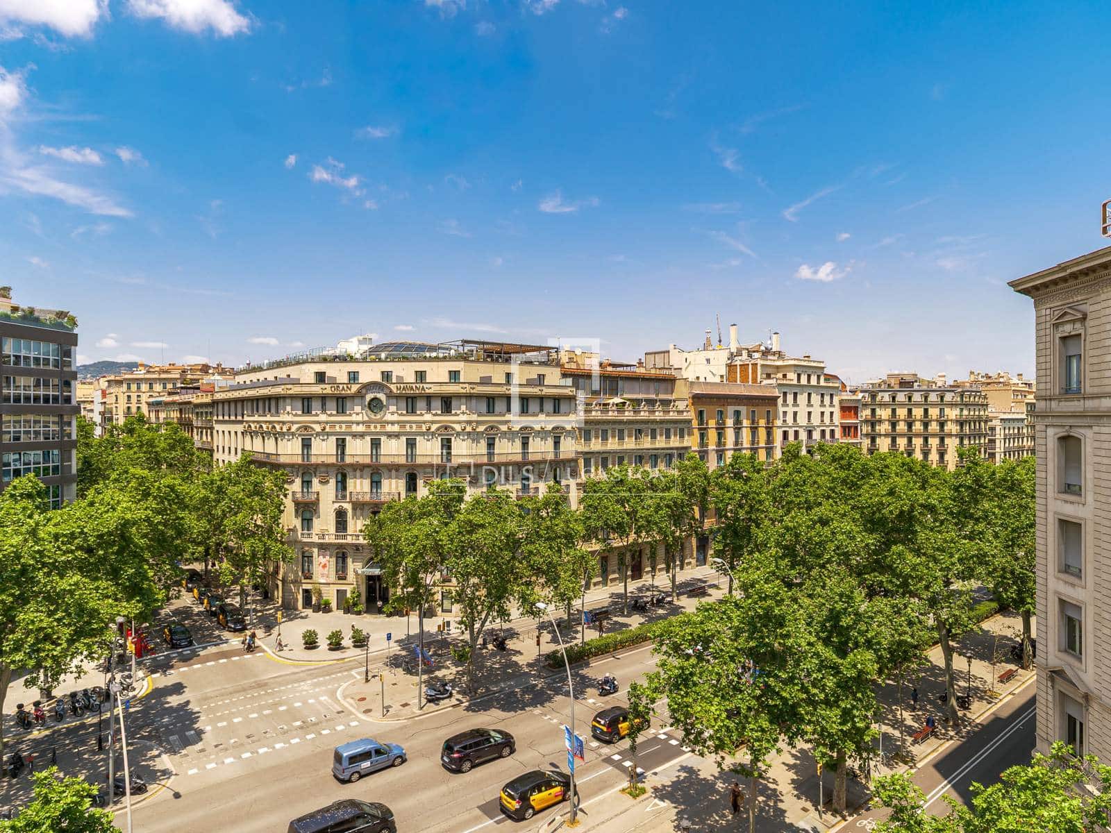 4 soveværelse Lejlighed til salg i Barcelona by - € 1.500.000 (Ref: 9877095)