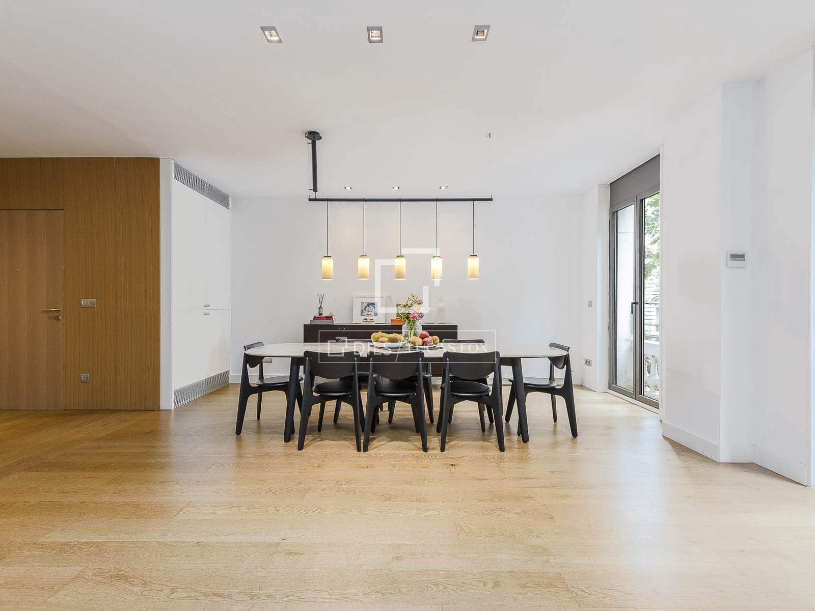 4 soveværelse Lejlighed til salg i Barcelona by med garage - € 2.950.000 (Ref: 9877096)