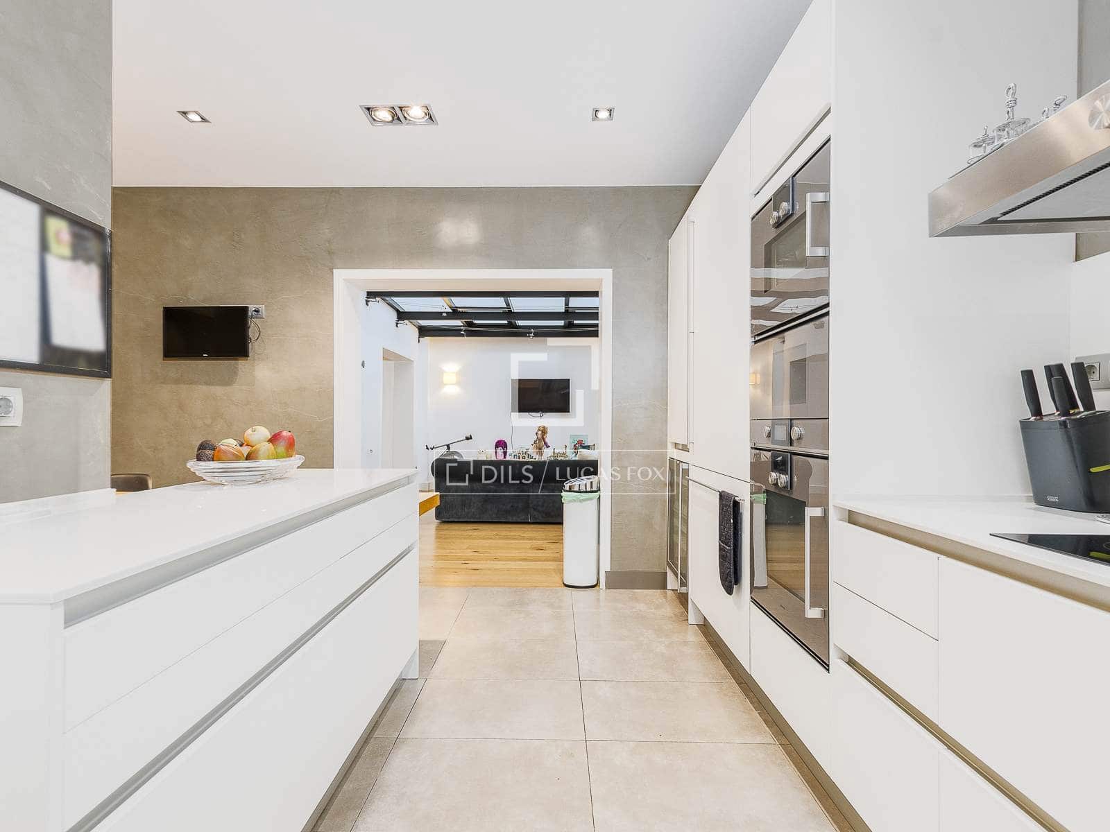 4 soveværelse Lejlighed til salg i Barcelona by med garage - € 2.950.000 (Ref: 9877096)