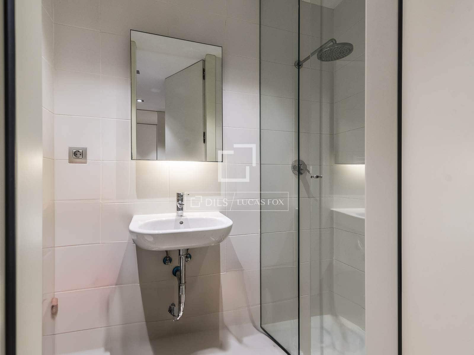 4 soveværelse Lejlighed til salg i Barcelona by med garage - € 2.950.000 (Ref: 9877096)
