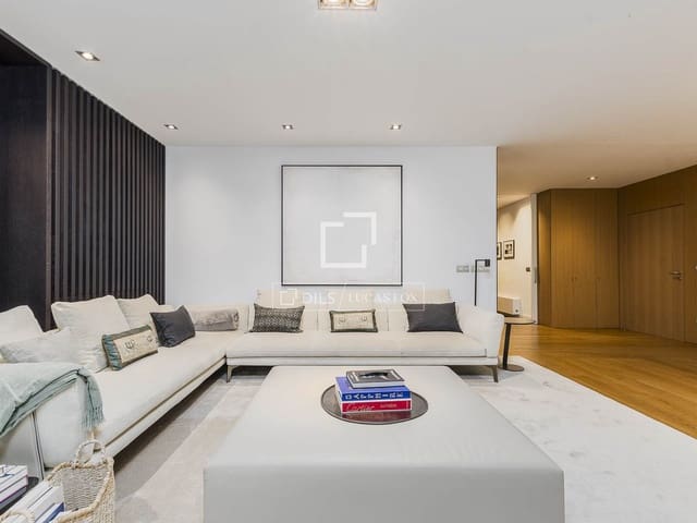 4 soveværelse Lejlighed til salg i Barcelona by med garage - € 2.950.000 (Ref: 9877096)