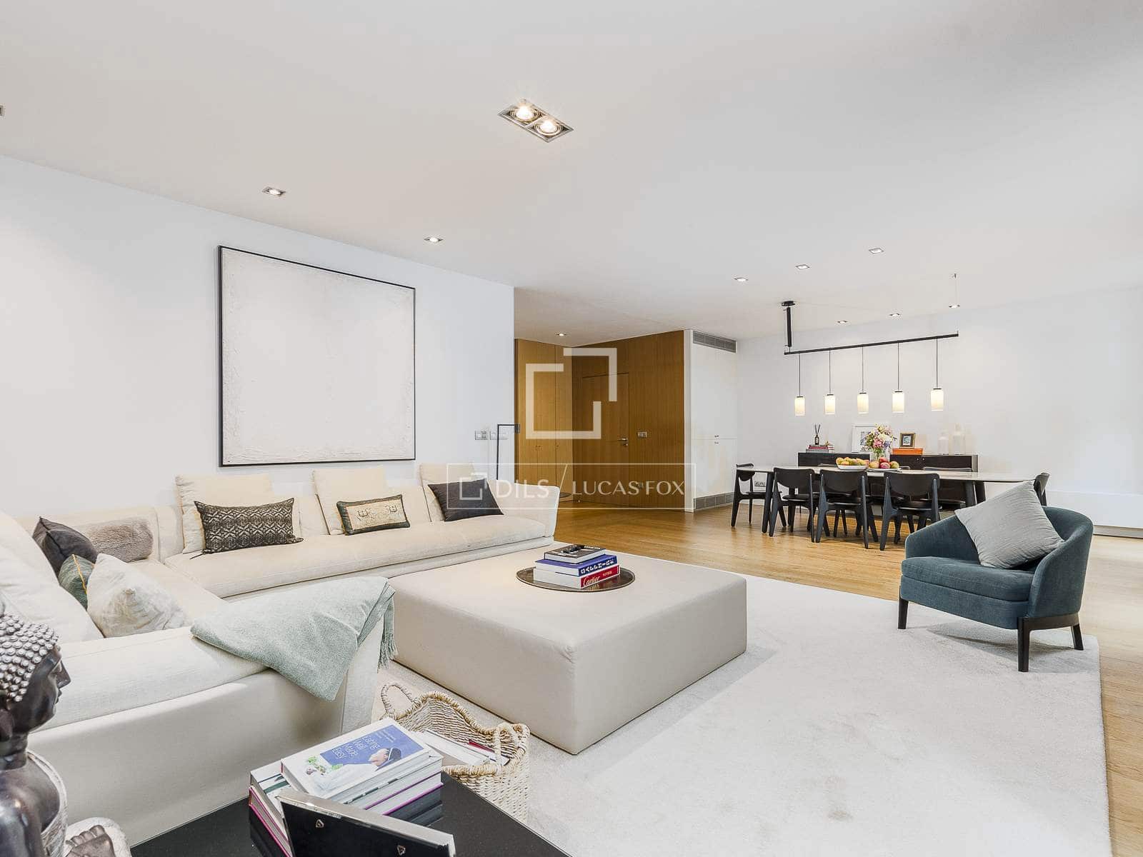 4 soveværelse Lejlighed til salg i Barcelona by med garage - € 2.950.000 (Ref: 9877096)