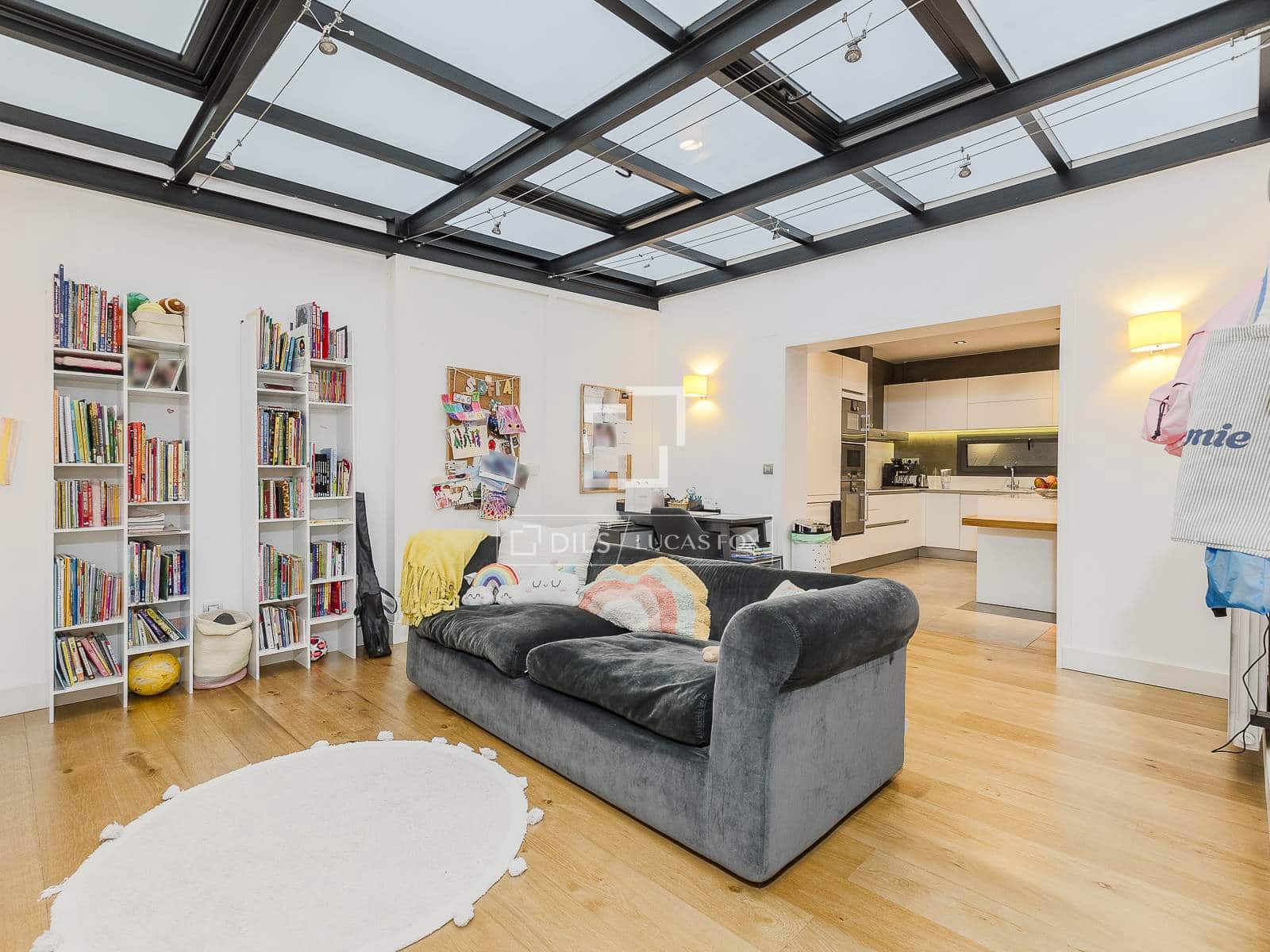 4 soveværelse Lejlighed til salg i Barcelona by med garage - € 2.950.000 (Ref: 9877096)