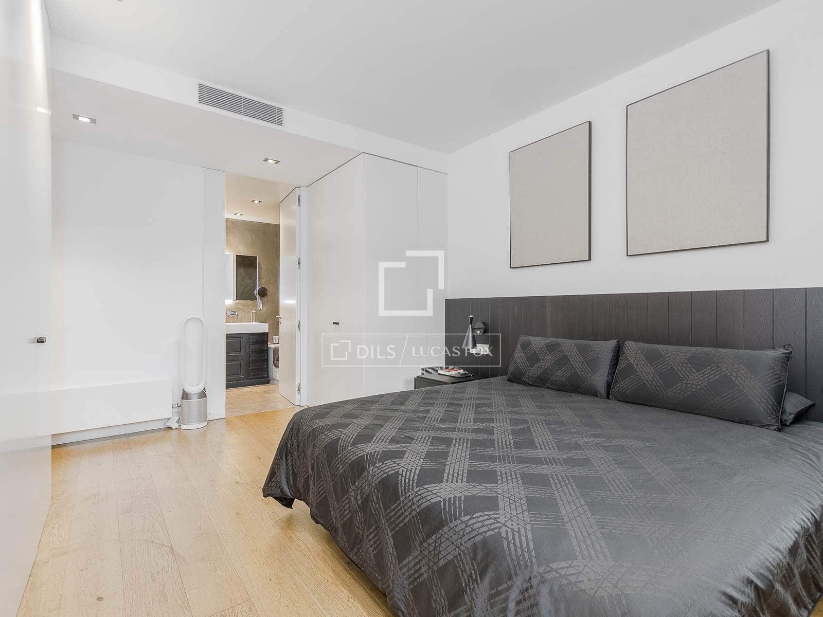 4 soveværelse Lejlighed til salg i Barcelona by med garage - € 2.950.000 (Ref: 9877096)