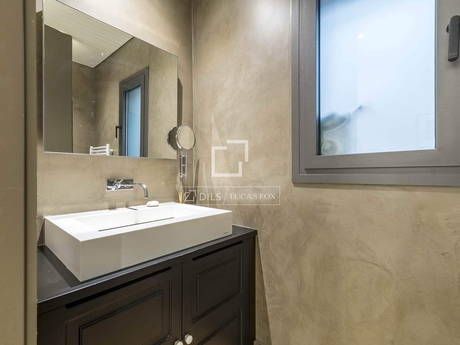 4 soveværelse Lejlighed til salg i Barcelona by med garage - € 2.950.000 (Ref: 9877096)