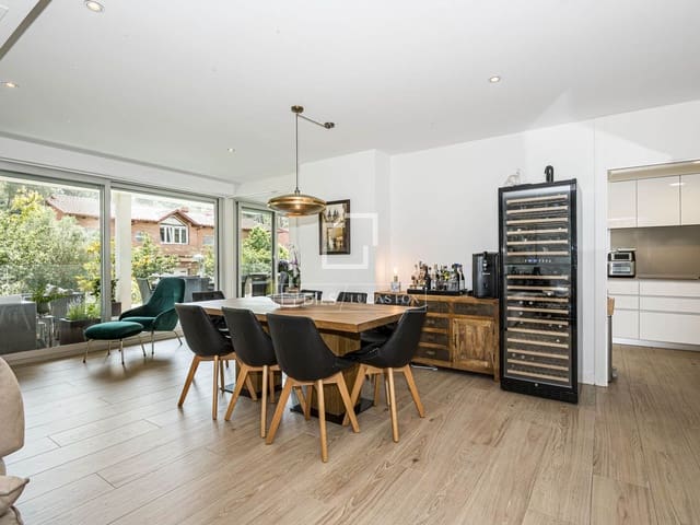 5 slaapkamer Appartement te koop in Sant Cugat del Vallès met zwembad garage - € 1.450.000 (Ref: 9877220)