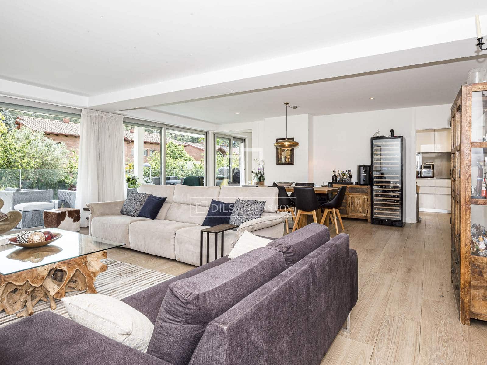 5 soveværelse Lejlighed til salg i Sant Cugat del Valles med swimmingpool garage - € 1.450.000 (Ref: 9877220)
