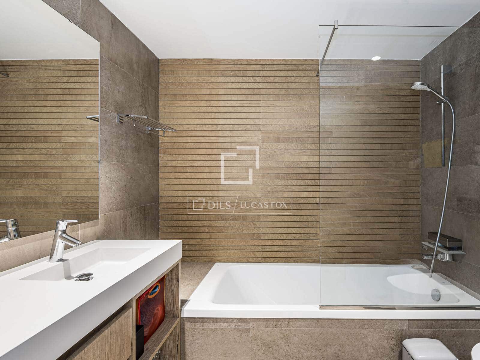 5 soveværelse Lejlighed til salg i Sant Cugat del Valles med swimmingpool garage - € 1.450.000 (Ref: 9877220)